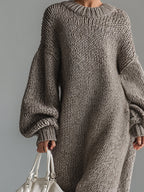 Ysaline | Élégante robe longue en maille.