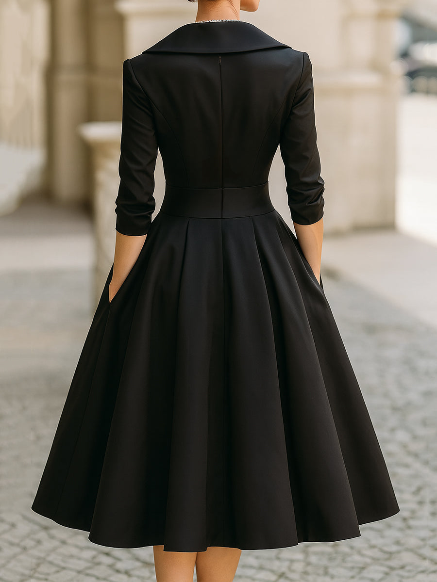 Adèle | Robe mi-longue en satin d’inspiration vintage à col drapé