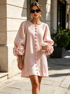 Odette | Robe texturée à col rond et poignets fleuris