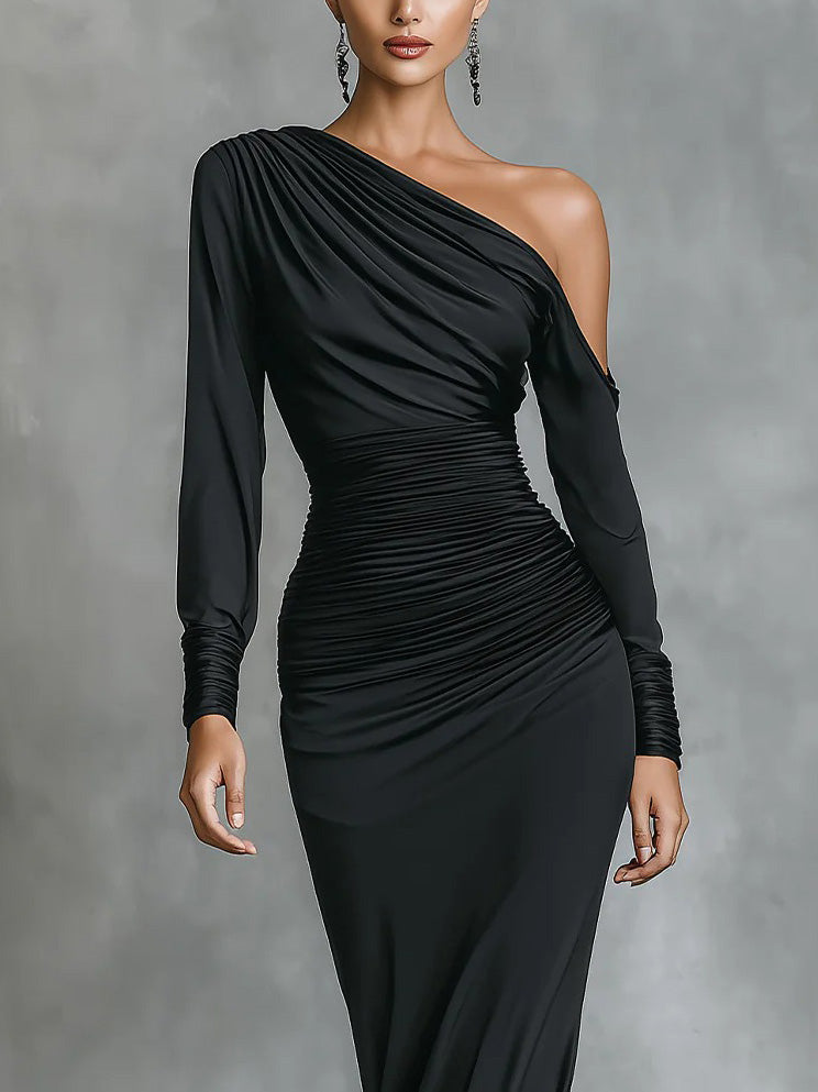 Perrine | Robe longue sirène asymétrique en satin froncé pour femme