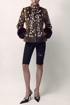 Faustine | Veste rétro en fausse fourrure imprimé animal, col montant et poignets duveteux