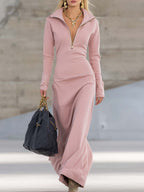 Solenne | Robe longue rétro sportive à col en V, fermeture zippée devant et manches longues