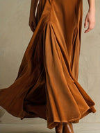 Hermance | Robe mi-longue à col chemise et décolleté en V, boutonnée devant, manches 7/8 pour femme