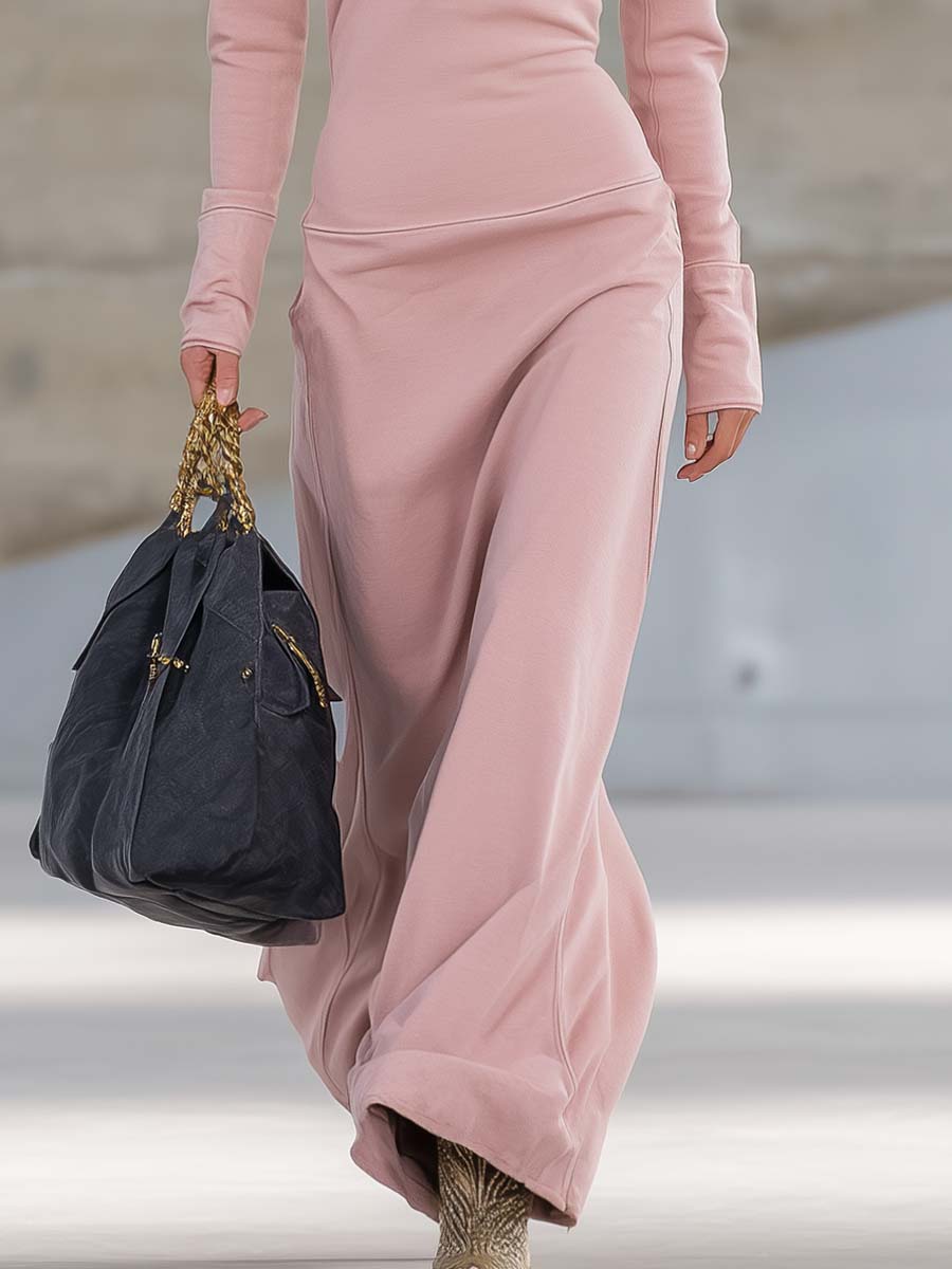 Solenne | Robe longue rétro sportive à col en V, fermeture zippée devant et manches longues