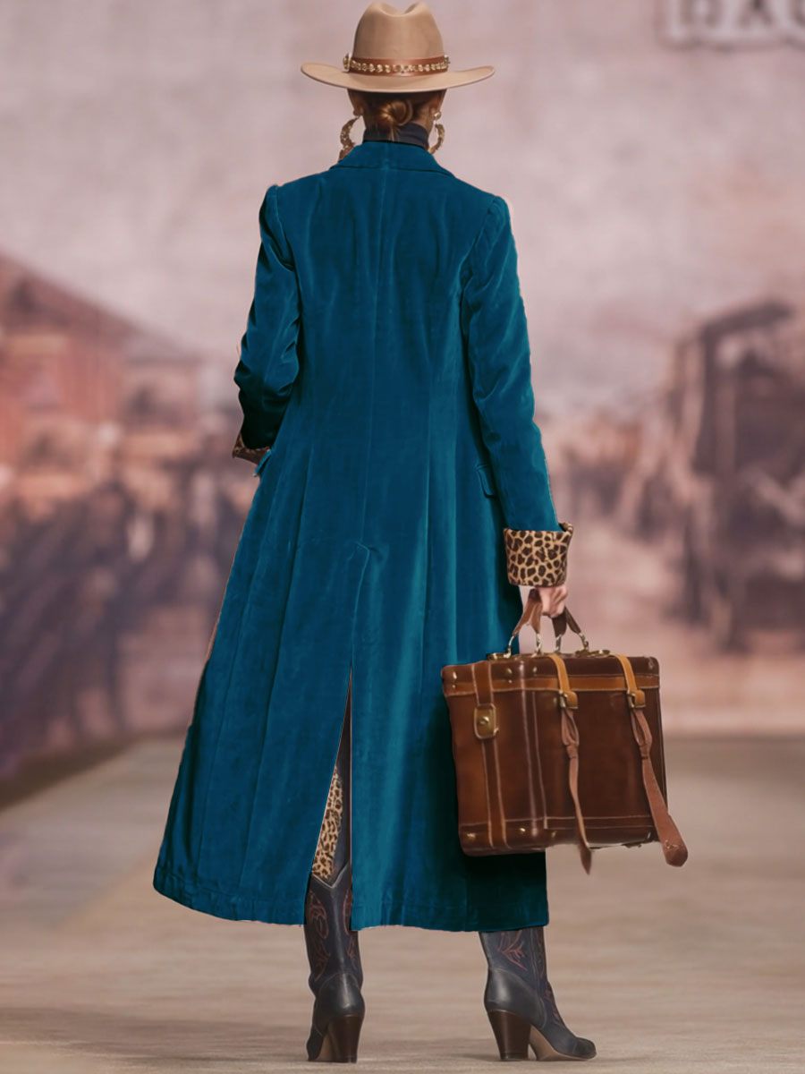 Élodie | Manteau en velours à revers, simple boutonnage et imprimé léopard