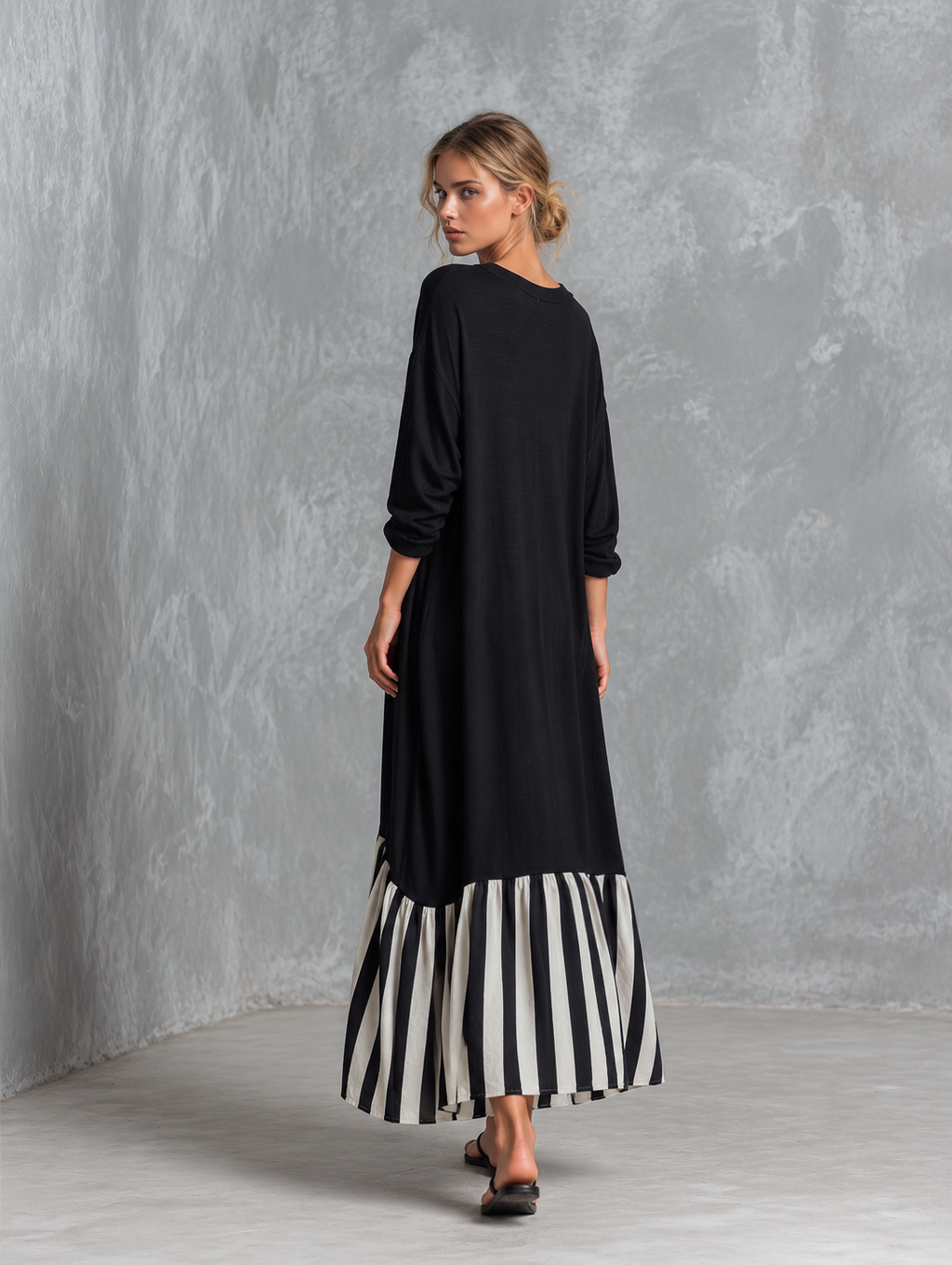 Stéphanie | Robe longue noire oversize à bandes patchwork