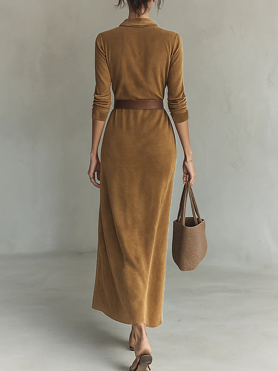 Madeleine | Robe en daim avec ceinture