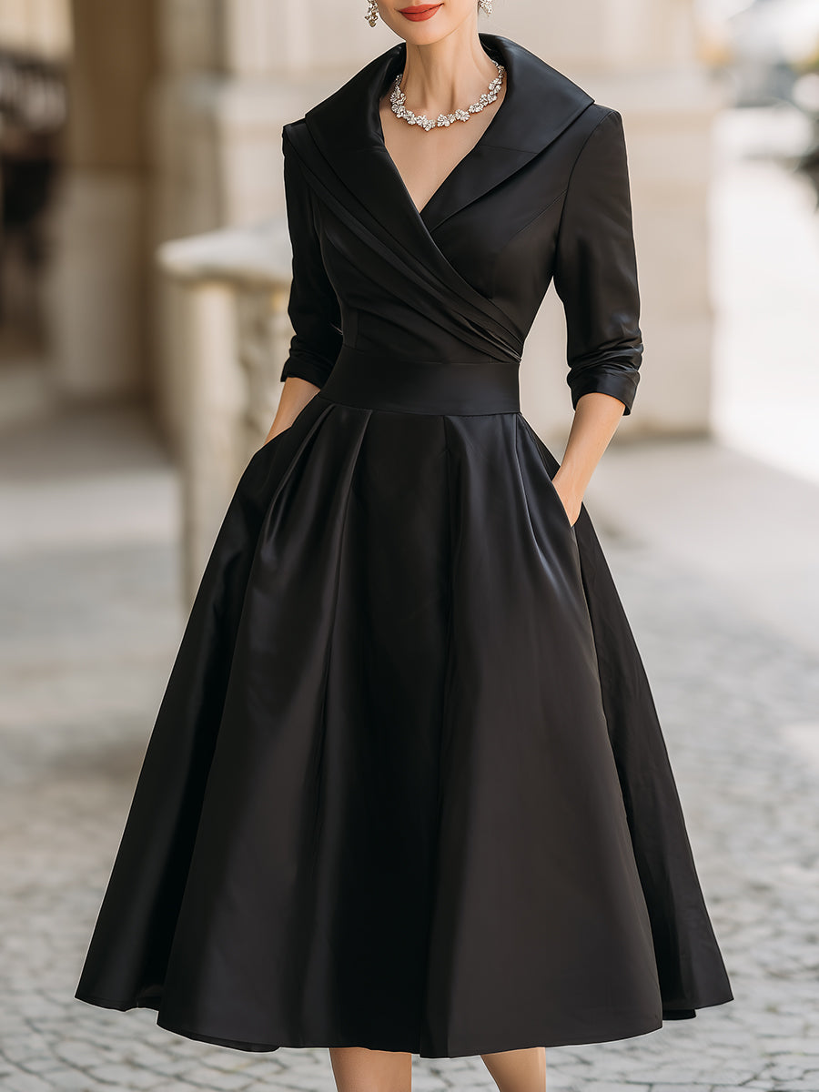 Adèle | Robe mi-longue en satin d’inspiration vintage à col drapé