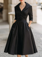 Adèle | Robe mi-longue en satin d’inspiration vintage à col drapé