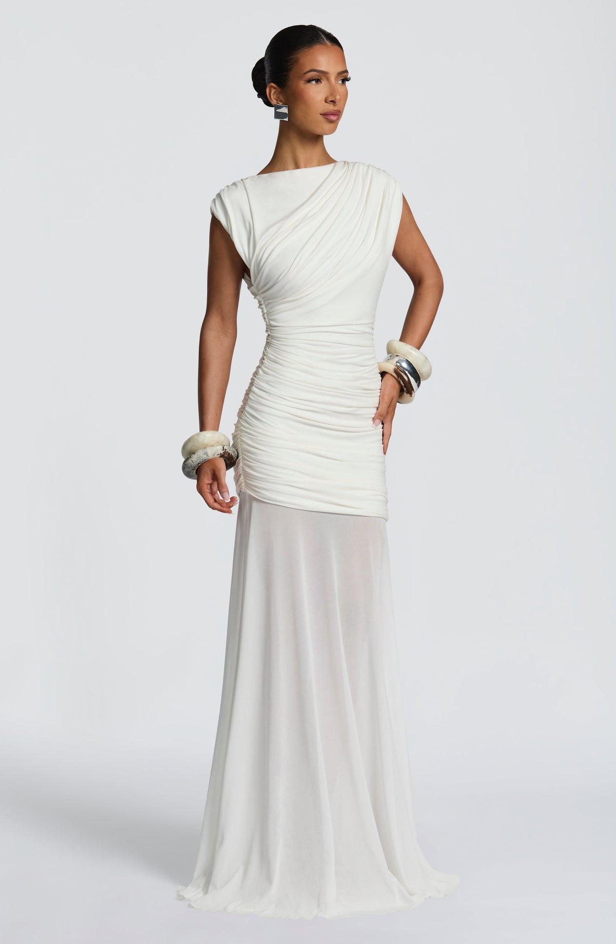 Louise | Robe longue froncée à encolure bateau