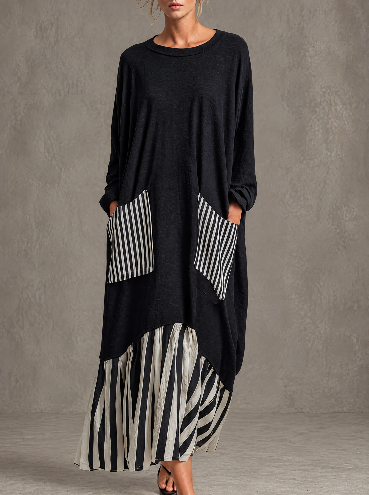 Stéphanie | Robe longue noire oversize à bandes patchwork