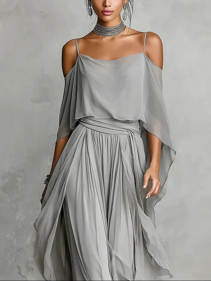 Philippine | Ensemble fluide gris, top à fines bretelles et pantalon léger