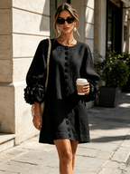 Paloma | Vestido texturizado de escote redondo y puños florales